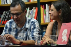 Xabier López y Yanet Acosta en la presentación en Vigo de Noches sin Sexo